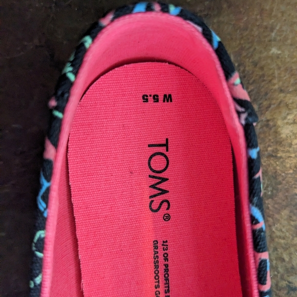 Toms Alpargata NWT&B Black Glow in the Dark DNA Canvas shoe Size 5.5 Women's - Picture 13 of 16